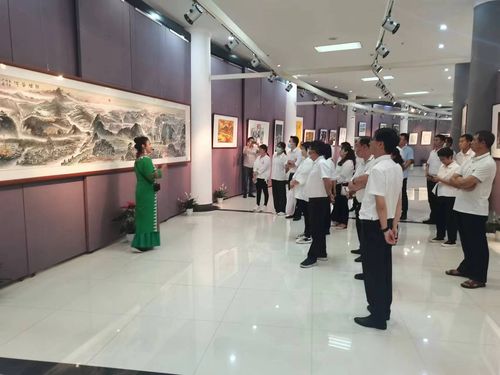 筑牢思想防線，涵養(yǎng)清風(fēng)正氣——各部門單位組織參觀廉潔文化主題展暨文化藝術(shù)交流活動(dòng)